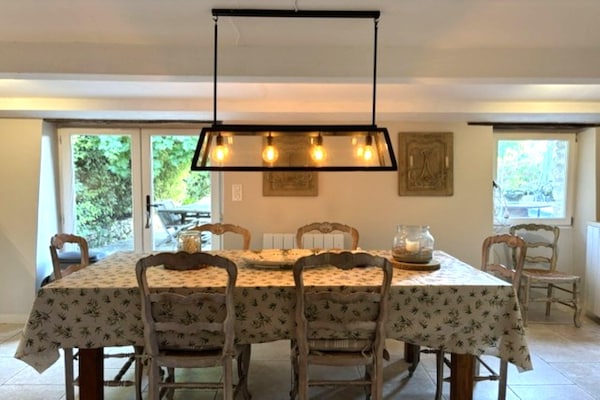 Foto van Provence Charme met Zwembad - Vakantiehuis in Viens - DiningRoom