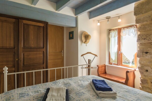 Foto van Rustiek chique landhuis - Vakantiehuis in Thenon - BedRoom