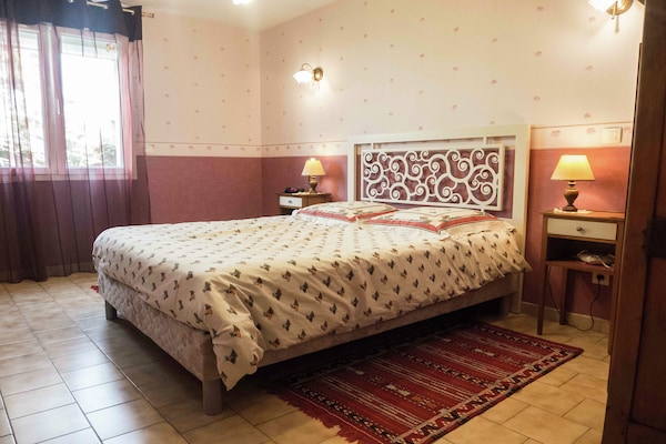 Foto van Chique zwembadretraite in Narbonne - Vakantiehuis in Narbonne - BedRoom