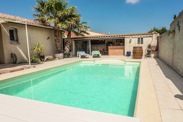 Foto van Chique zwembadretraite in Narbonne - Vakantiehuis in Narbonne - ExteriorSummer