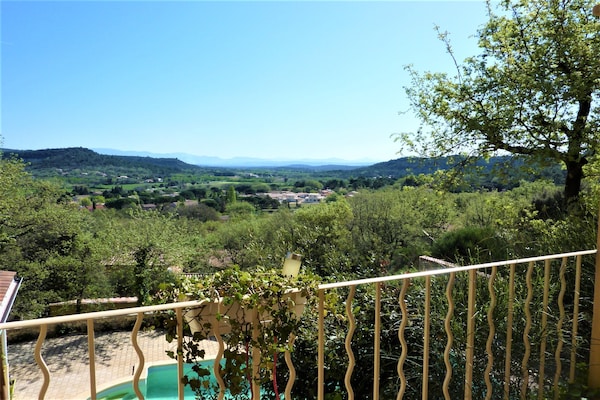 Foto van Villa met privézwembad, uitzicht op de Ventoux - Vakantiehuis in Saint Paul trois Chateaux - ViewSummer