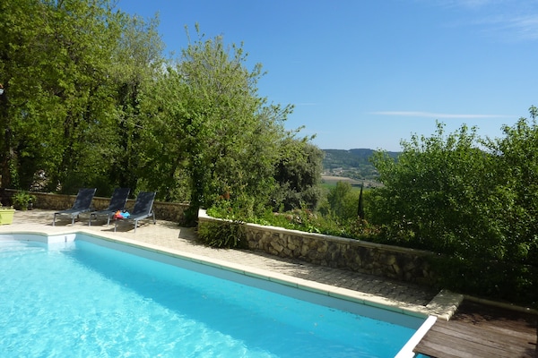Foto van Villa met privézwembad, uitzicht op de Ventoux - Vakantiehuis in Saint Paul trois Chateaux - PoolOfHouse
