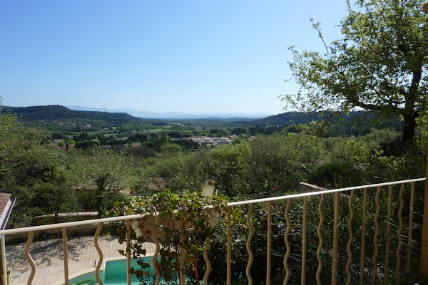 Foto van Villa met privézwembad en panoramisch uitzicht - Vakantiehuis in Saint Paul trois Chateaux - ViewSummer