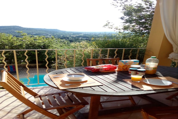 Foto van Villa met privézwembad en panoramisch uitzicht - Vakantiehuis in Saint Paul trois Chateaux - Facilities