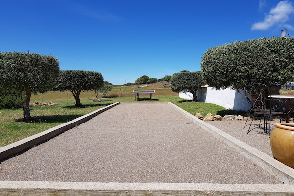 Foto van Villa Retreat met zwembad en huisdieren - Vakantiehuis in Vélieux - Facilities