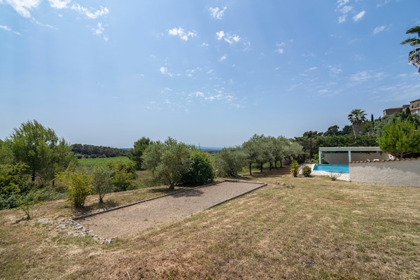 Foto van Moderne villa met verwarmd zwembad - Vakantiehuis in Beaufort - GardenSummer