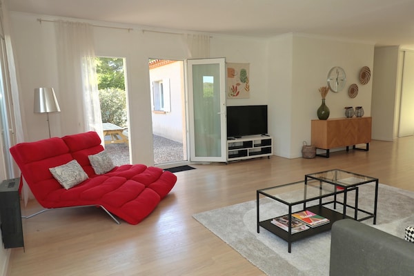Foto van Villa in Castelnau d'Aude met Zwembad - Vakantiehuis in Castelnau d'Aude - LivingRoom
