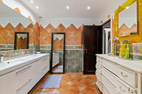 Foto van Villa in Martigues bij Middellandse Zee - Vakantiehuis in Martigues - BathRoom