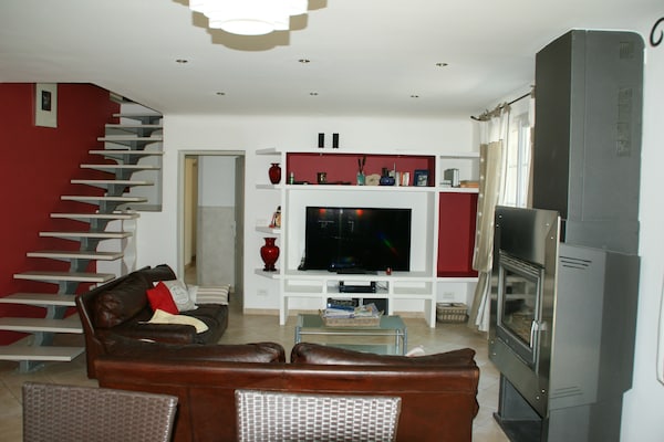 Foto van Villa in Reillanne met Zwembad - Vakantiehuis in Reillanne - LivingRoom