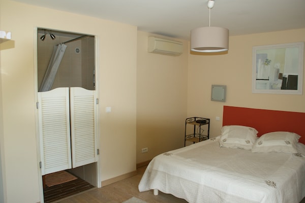 Foto van Villa in Reillanne met Zwembad - Vakantiehuis in Reillanne - BedRoom