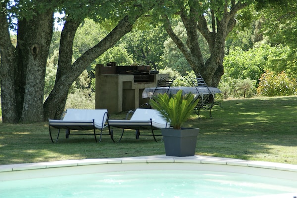 Foto van Villa in Reillanne met Zwembad - Vakantiehuis in Reillanne - GardenSummer