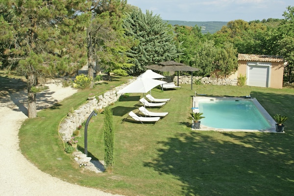 Foto van Villa in Reillanne met Zwembad - Vakantiehuis in Reillanne - GardenSummer