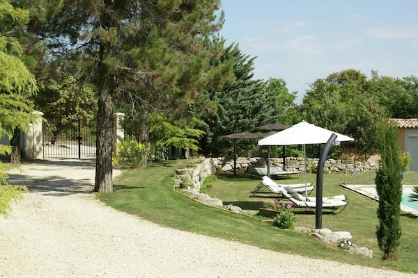 Foto van Villa in Reillanne met Zwembad - Vakantiehuis in Reillanne - GardenSummer