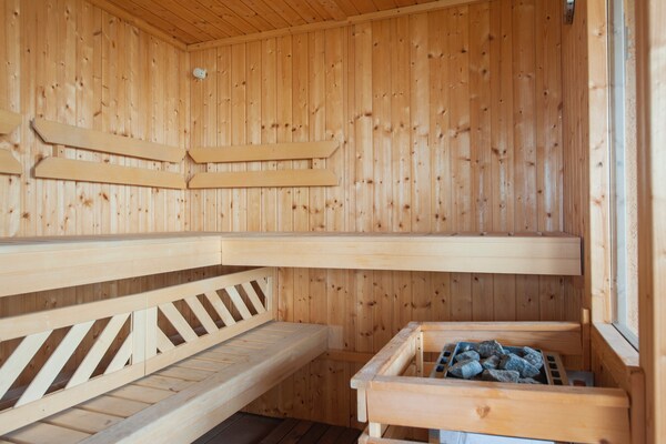Foto van Villa met zeezicht en zwembad - Vakantiehuis in Vallauris - Wellness