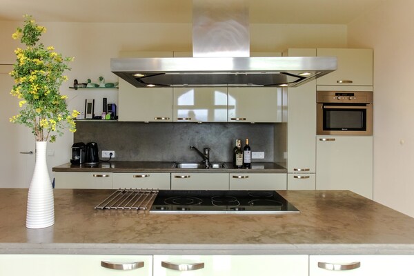 Foto van Elegante villa met zwembad, Cabris - Vakantiehuis in Cabris - Kitchen