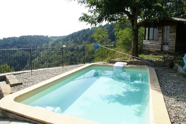 Foto van Verborgen toevluchtsoord in Chassiers - Vakantiehuis in Chassiers - PoolOfHouse
