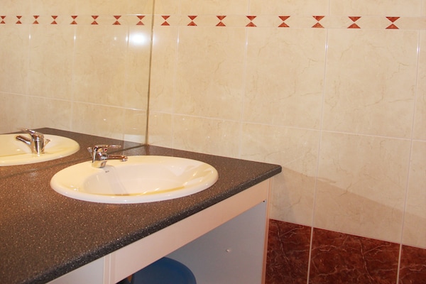 Foto van Villa nabij Les Vans Centre - Vakantiehuis in Les Vans - BathRoom