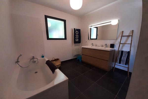 Foto van Elegante villa in Sainte Valière - Vakantiehuis in SAINTE VALIERE - BathRoom
