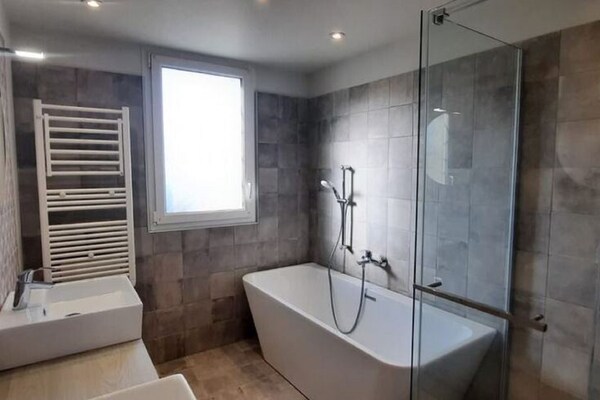 Foto van Blijf, Saint-André-de-Roquelongue - Vakantiehuis in Saint-André-de-Roquelongue - BathRoom