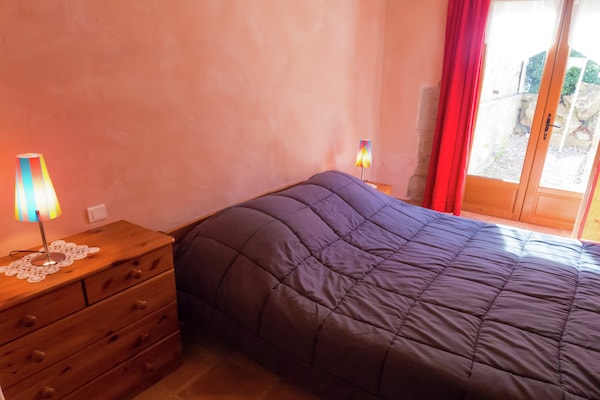 Foto van Zonnige ontsnapping naar sereniteit - Vakantiehuis in Fraissé-Des-Corbieres - BedRoom
