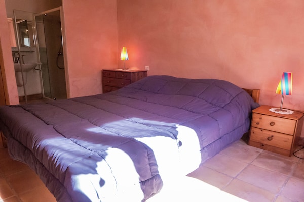 Foto van Zonnige ontsnapping naar sereniteit - Vakantiehuis in Fraissé-Des-Corbieres - BedRoom