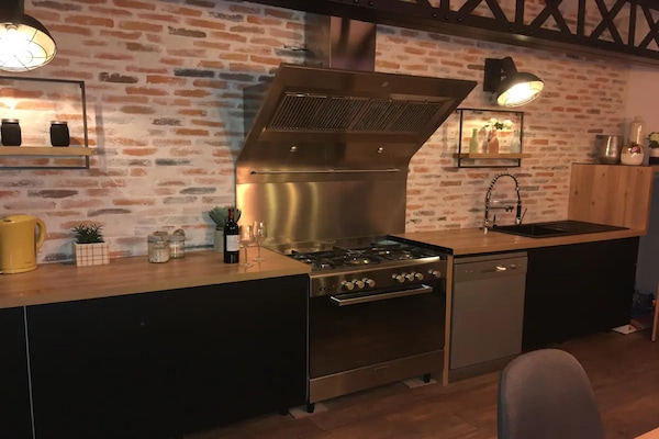Foto van Villa in Nuaillé-d'Aunis met sauna, bubbelbad en barbecue - RecreationRoom
