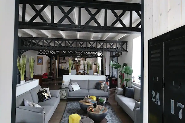 Foto van Villa in Nuaillé-d'Aunis met privézwembad - Vakantiehuis in Nuaillé-d'Aunis - LivingRoom