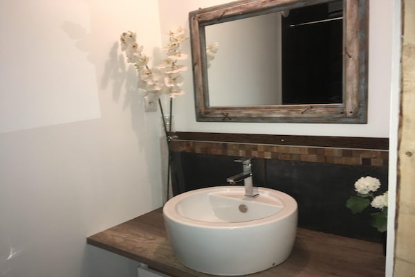 Foto van Villa in Nuaillé-d'Aunis met privézwembad - Vakantiehuis in Nuaillé-d'Aunis - BathRoom