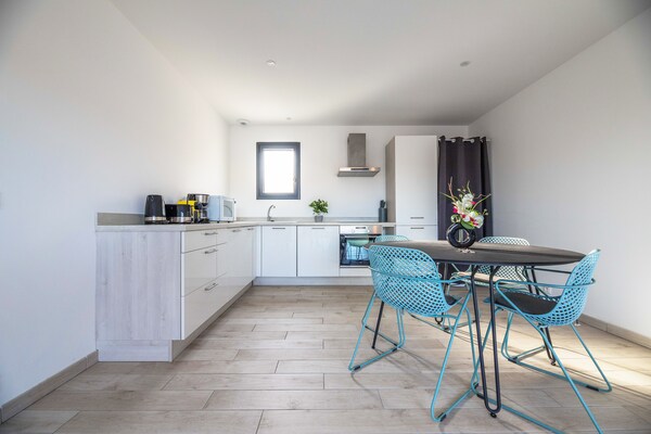 Foto van Verblijf in Lecci met verwarmd zwembad - Vakantiehuis in Porto-Vecchio - DiningRoom