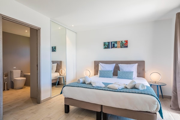 Foto van Verblijf in Lecci met verwarmd zwembad - Vakantiehuis in Porto-Vecchio - BedRoom