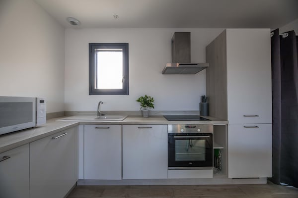 Foto van Verblijf in Lecci met verwarmd zwembad - Vakantiehuis in Porto-Vecchio - Kitchen