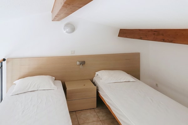Foto van Gezinsduplex met terras in Linguizzetta - Vakantiehuis in Linguizzetta - BedRoom