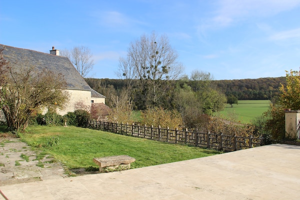 Foto van Villa met spa en zwembad - Vakantiehuis in Villiers-Les-Moines - GardenSummer