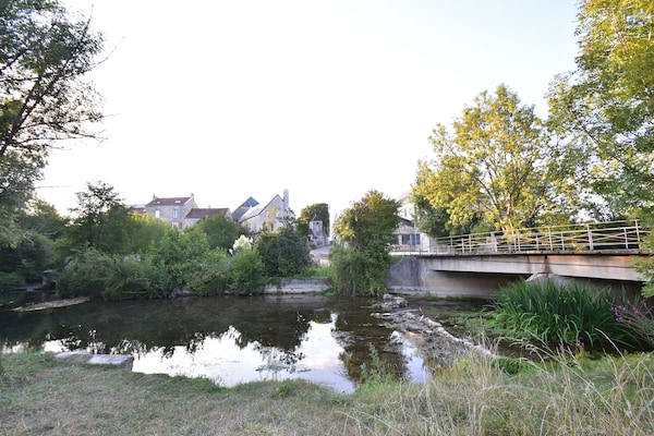 Foto van Villa met spa en zwembad - Vakantiehuis in Villiers-Les-Moines - AreaSummer1KM