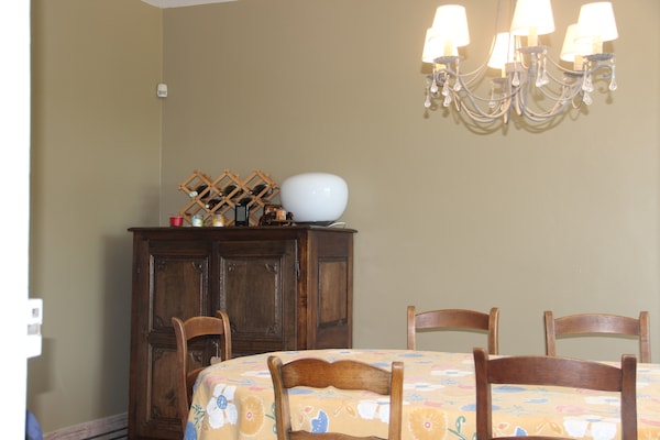Foto van Villa met spa en zwembad - Vakantiehuis in Villiers-Les-Moines - DiningRoom