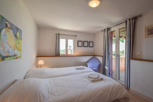 Foto van Paviljoenverblijf in de Dordogne - Vakantiehuis in St. Medard D'excideuil - BedRoom
