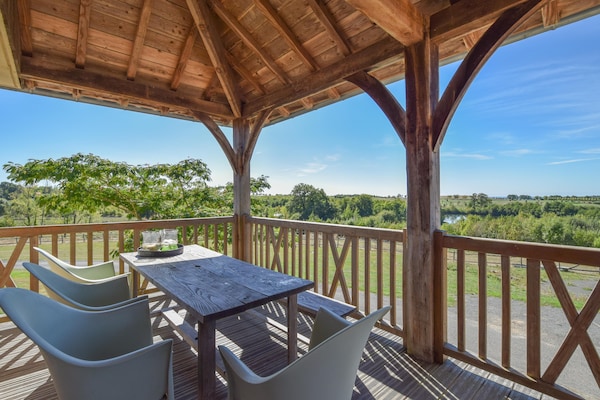 Foto van Paviljoenverblijf in de Dordogne - Vakantiehuis in St. Medard D'excideuil - TerraceBalcony