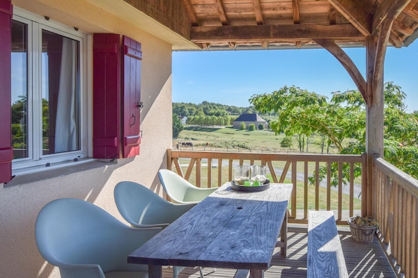 Foto van Paviljoenverblijf in de Dordogne - Vakantiehuis in St. Medard D'excideuil - TerraceBalcony