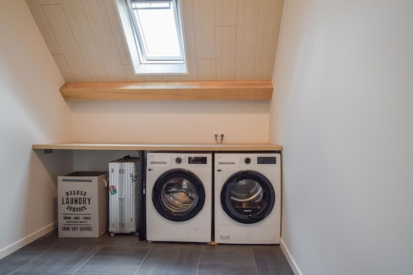 Foto van Villa voor 10 met zwembad uitzicht op het kasteel - Vakantiehuis in Saint-Médard-d’Excideuil - Facilities