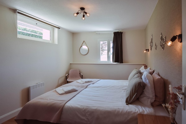 Foto van Vakantiehuis in het hart van de Périgord. - Vakantiehuis in Saint-Médard-d’Excideuil - BedRoom
