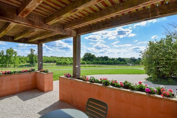 Foto van Vakantiehuis in het hart van de Périgord. - Vakantiehuis in Saint-Médard-d’Excideuil - TerraceBalcony