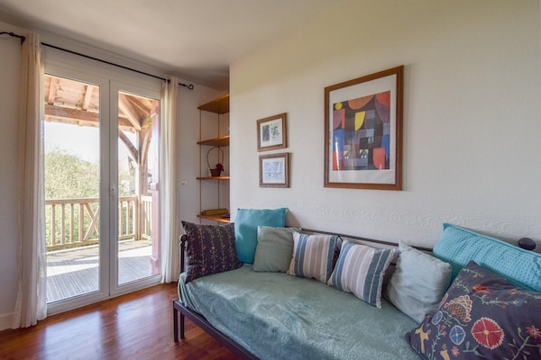 Foto van Verblijf op Domaine Saint-Médard - Vakantiehuis in St. Medard D'excideuil - LivingRoom