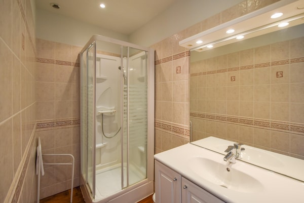 Foto van Verblijf op Domaine Saint-Médard - Vakantiehuis in St. Medard D'excideuil - BathRoom