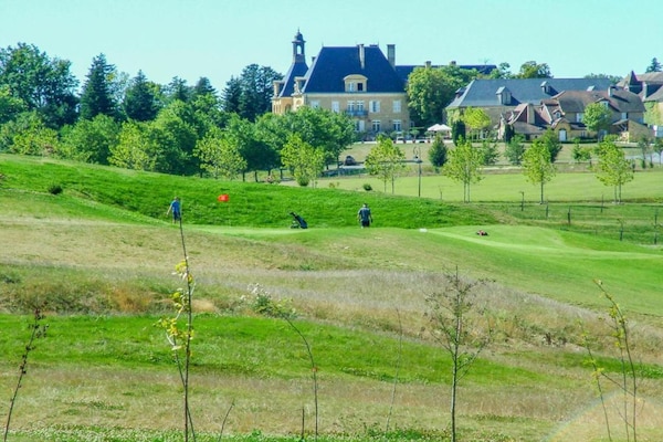 Foto van Verblijf op Domaine Saint-Médard - Vakantiehuis in St. Medard D'excideuil - AreaSummer20KM