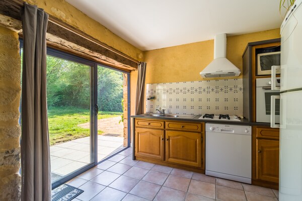 Foto van Zwembadparadijs in Salles - Vakantiehuis in Salles-De-Belvès - Kitchen