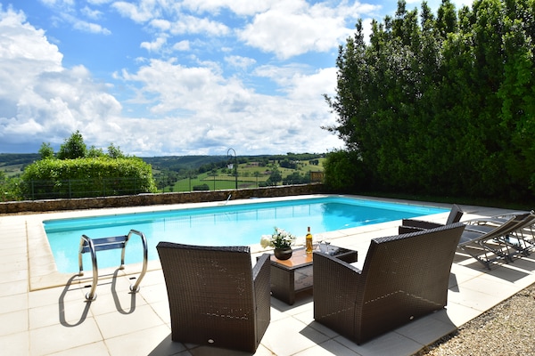 Foto van Elegant herenhuisverblijf in Belvès - Vakantiehuis in Belves - PoolOfHouse