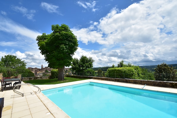 Foto van Elegant herenhuisverblijf in Belvès - Vakantiehuis in Belves - PoolOfHouse
