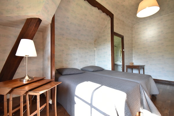 Foto van Elegant herenhuisverblijf in Belvès - Vakantiehuis in Belves - BedRoom