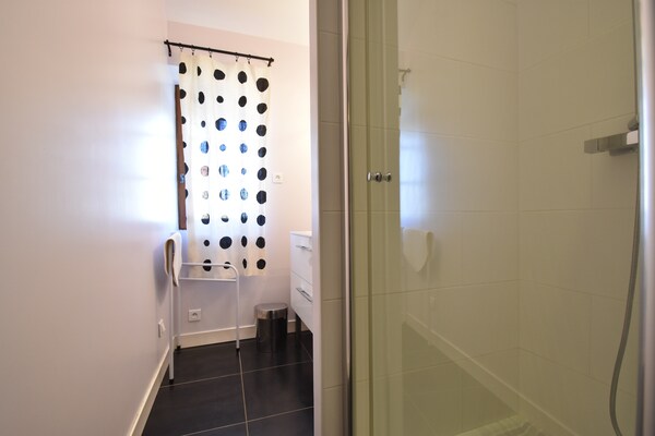 Foto van Elegant herenhuisverblijf in Belvès - Vakantiehuis in Belves - BathRoom