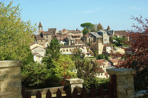 Foto van Elegant herenhuisverblijf in Belvès - Vakantiehuis in Belves - ViewSummer